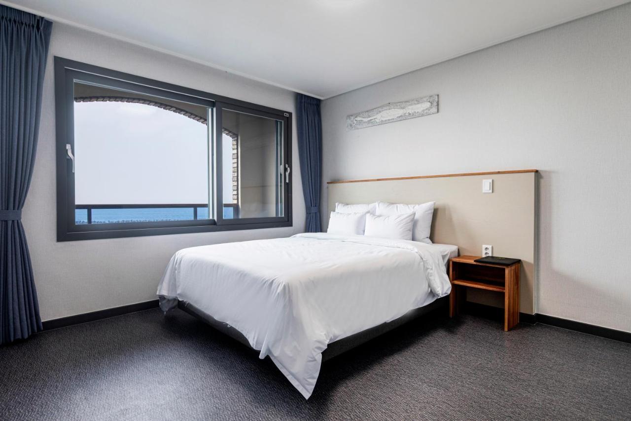 Aewol Stay In Jeju Hotel&Resort Exterior photo